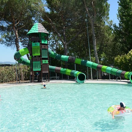 Camping Badiaccia Village Castiglione del Lago Dış mekan fotoğraf