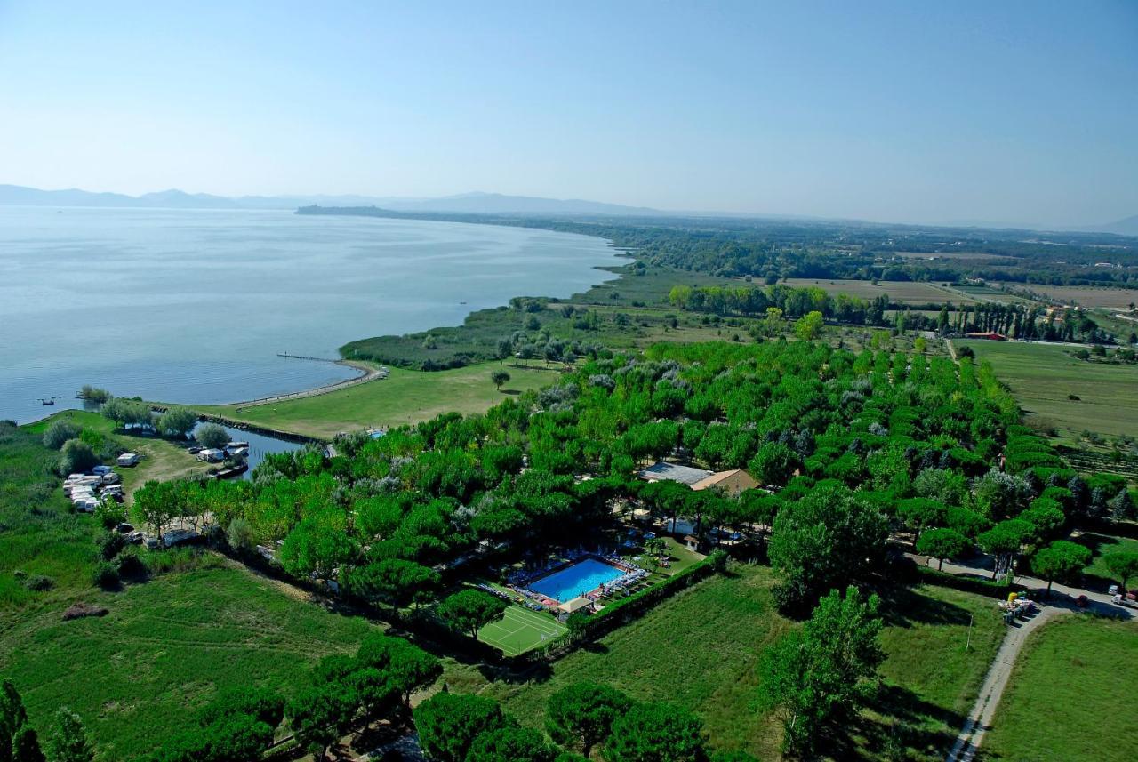 Camping Badiaccia Village Castiglione del Lago Dış mekan fotoğraf
