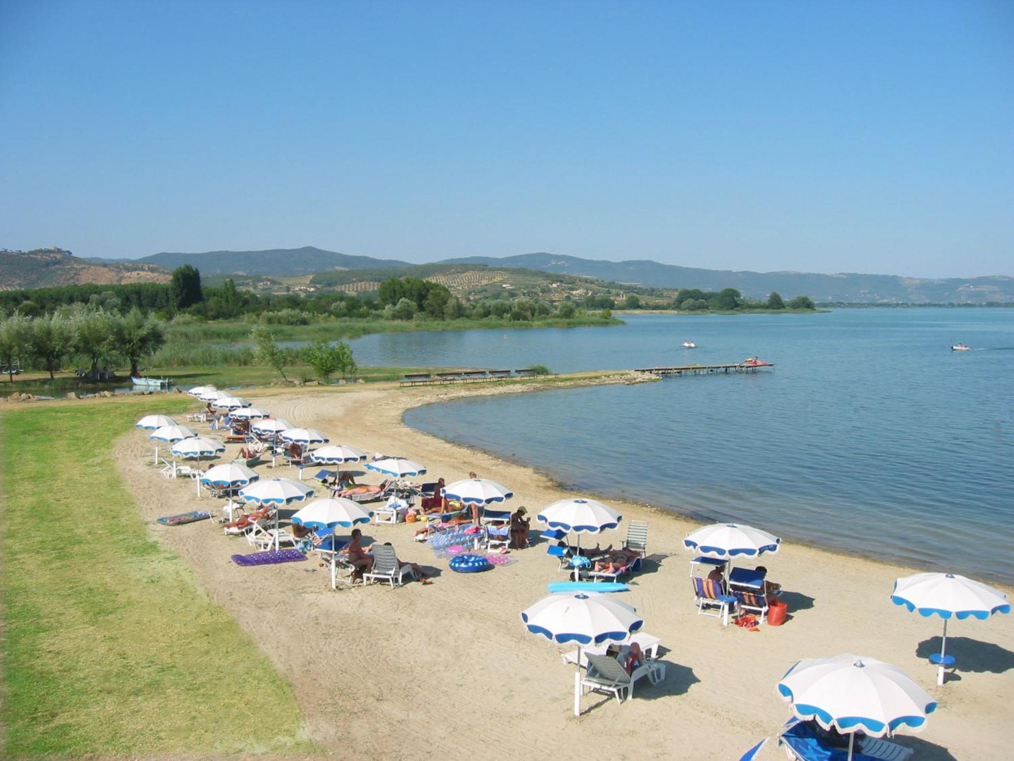 Camping Badiaccia Village Castiglione del Lago Dış mekan fotoğraf